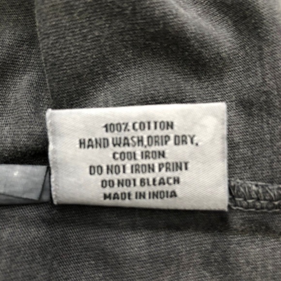 DVNT Men’s T Shirt Bald Eagle Flame Wings Gray New - Picture 5 of 5